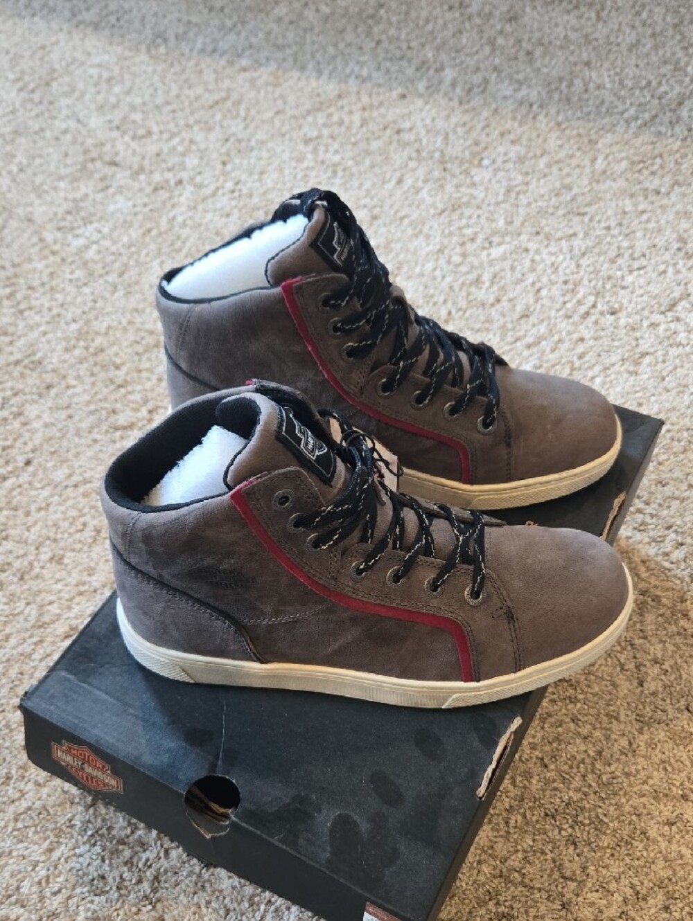 Harley-Davidson Women's Gray High-Top Boot with Red Trim - Picture 2 of 3